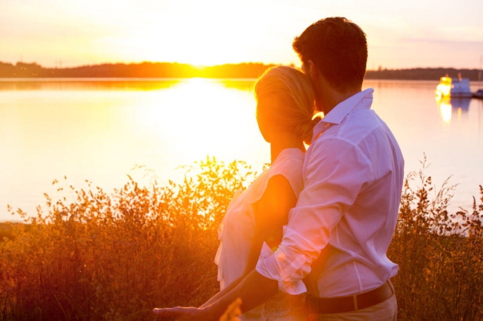 8 motive pentru a-ti cauta jumatatea pe un site de matrimoniale online